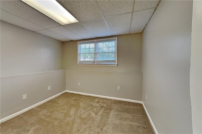 Building Photo - 312 Sterling Trail