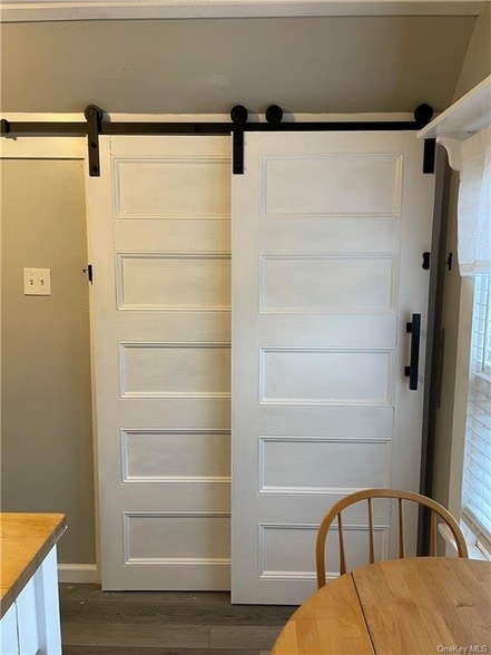 Building Photo - 21 Clinton Ave