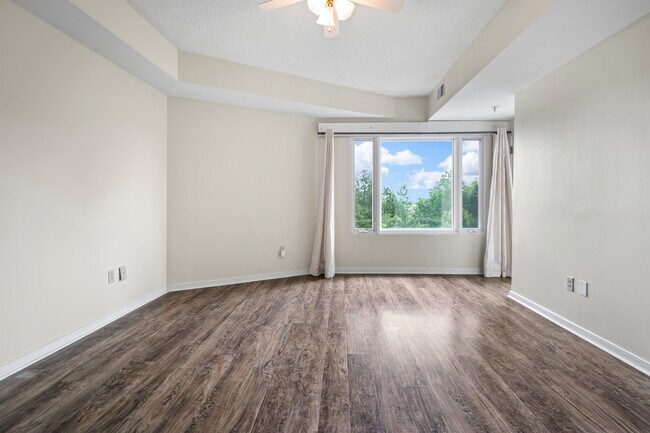 Building Photo - 301 Beacon Ridge Dr
