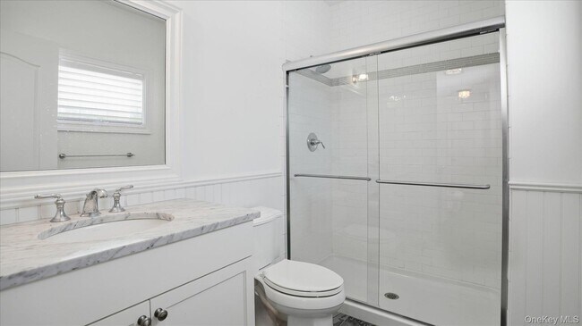 Building Photo - 27 Jeffrey Ln