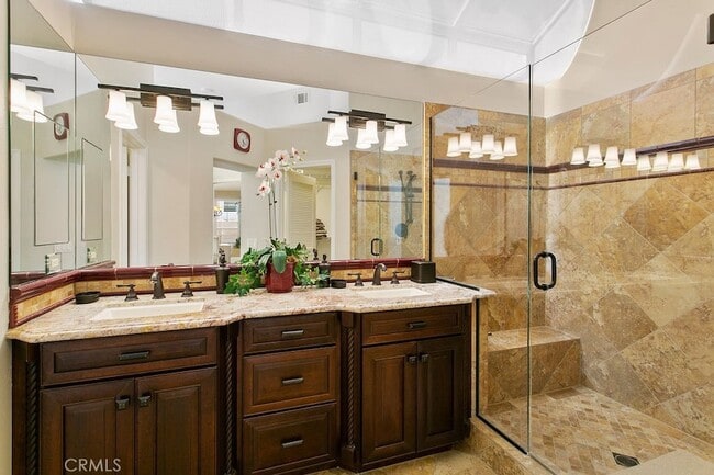 Building Photo - 21432 Bastia