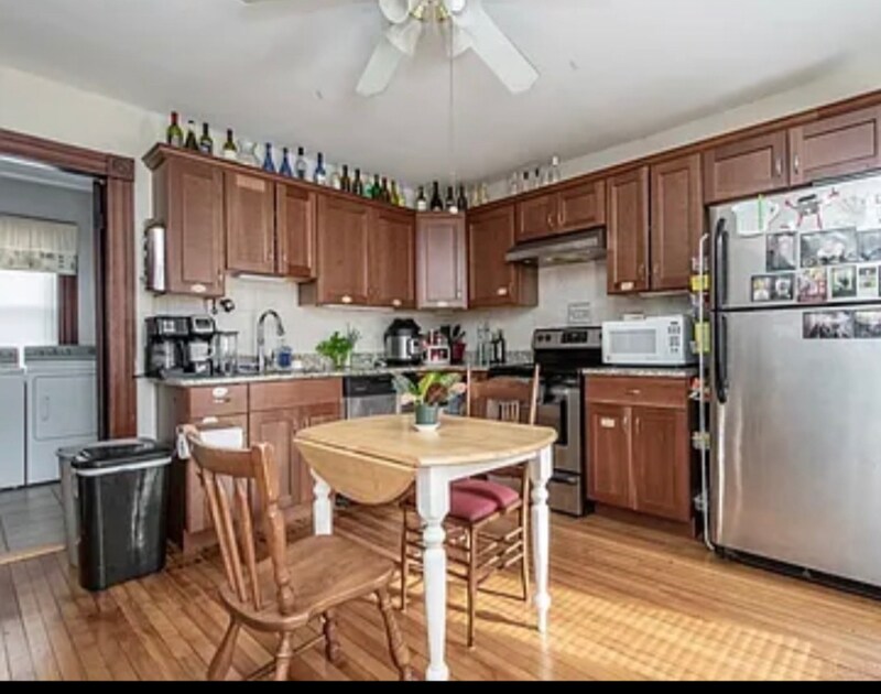 Building Photo - 24 Arlington St