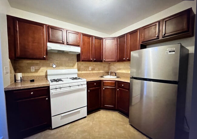 Building Photo - 15 Stalie Ct