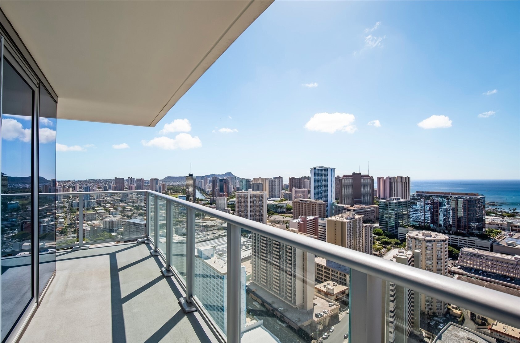 Building Photo - 1500 Rycroft St