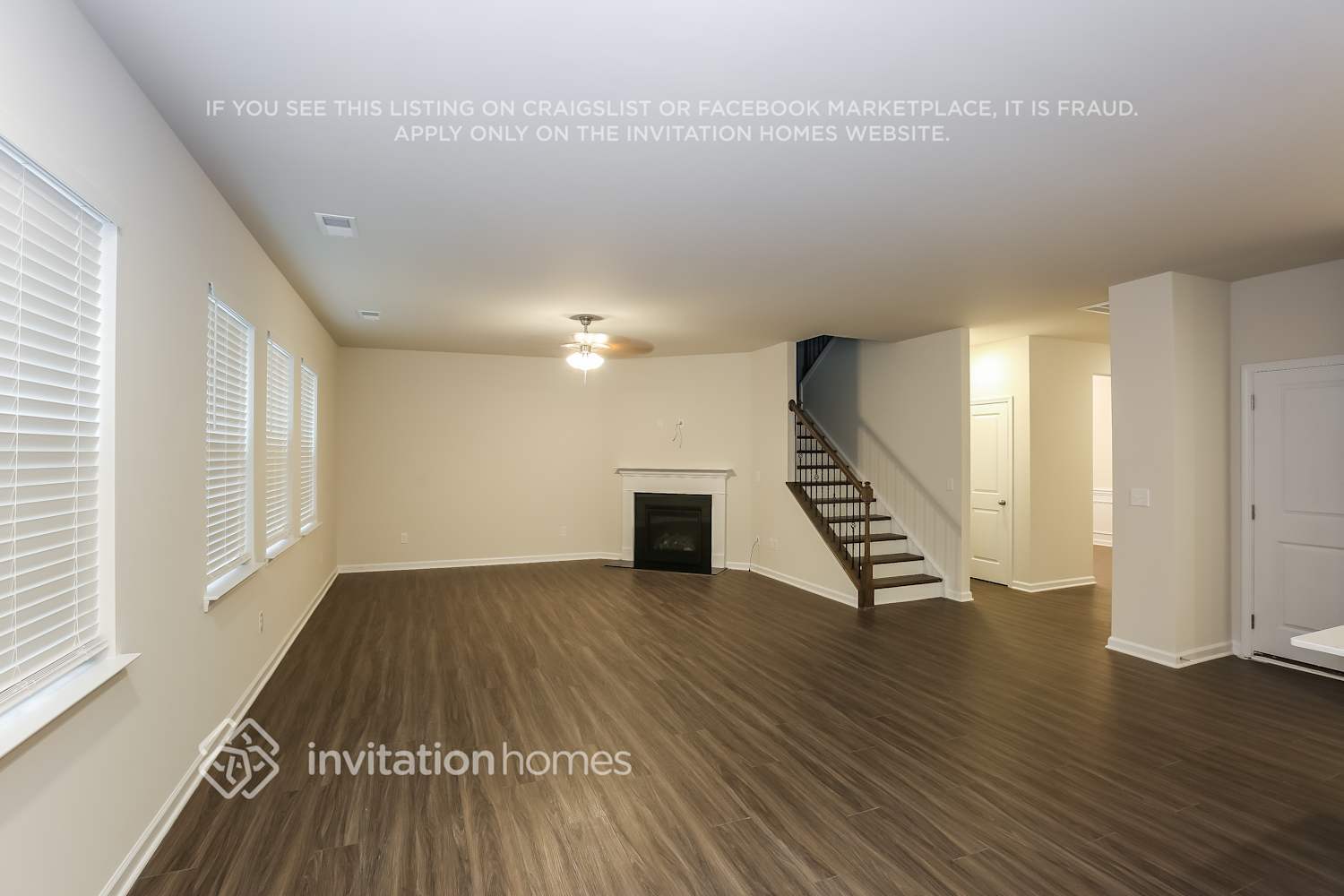 Building Photo - 406 Kennerly Ctr Dr