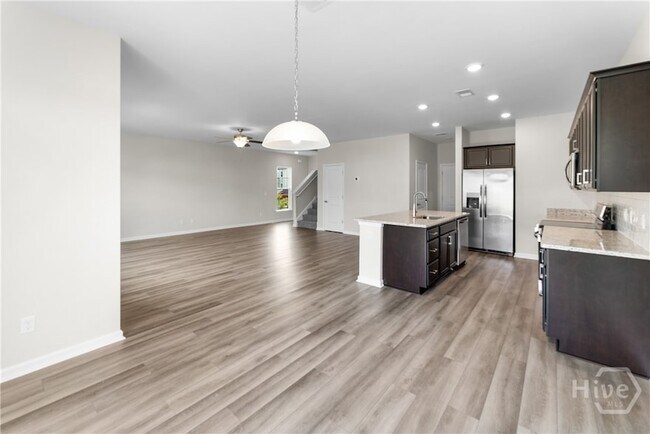 Building Photo - 116 Peabody St