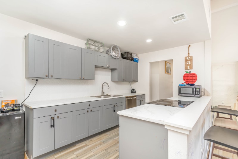 Building Photo - 3057 Dothan Ln