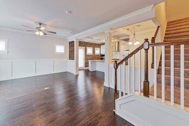 Building Photo - 6010 Stonewater Ct
