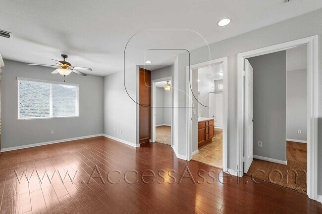 Building Photo - Spacious 4 Bed + Loft Home with 3-Car Garage in Lake Elsinore