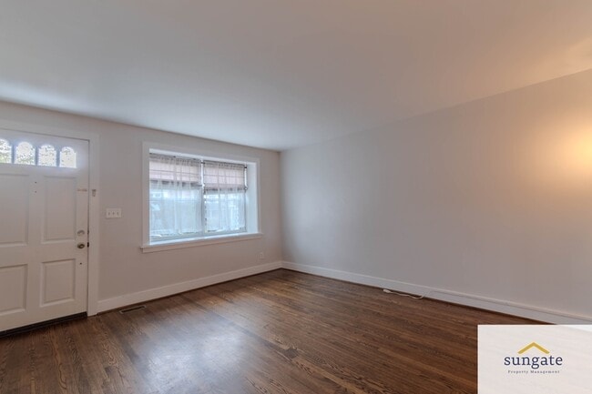 Building Photo - 258 Ridge Ave