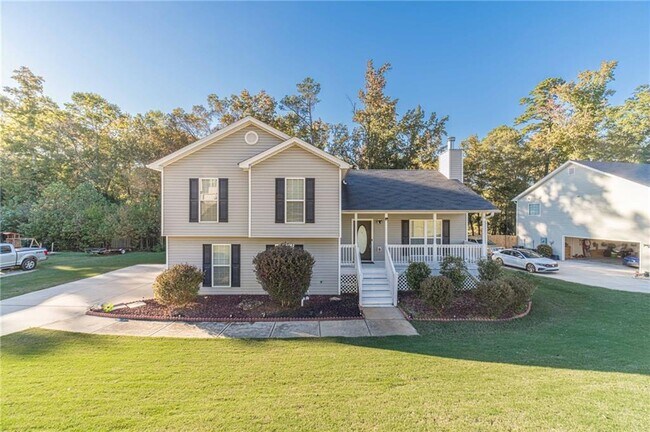 Primary Photo - 583 Embassy Walk