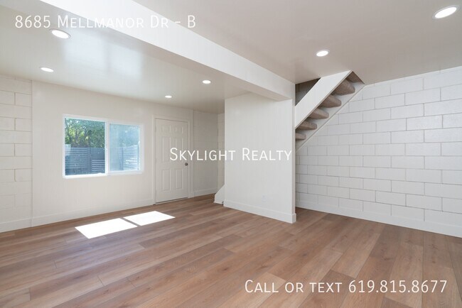 Building Photo - 8685 Mellmanor Dr