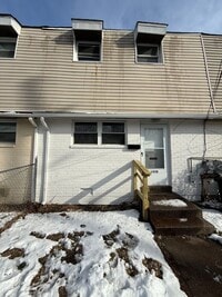 Building Photo - 1438 S 8th St