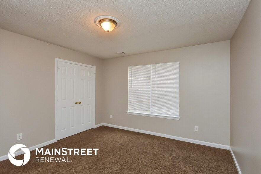 Building Photo - 4365 Idlewood Park