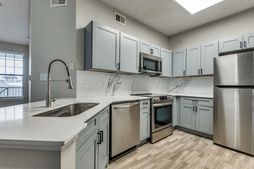 Building Photo - Devi Valley Ranch