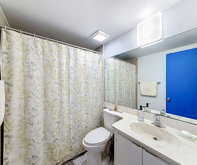 Building Photo - 693 NW 102 Pl