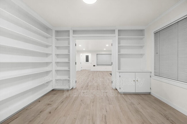 Building Photo - 7727 Jones Ave NW