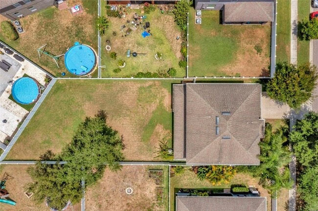 Building Photo - 3529 Lefays Point