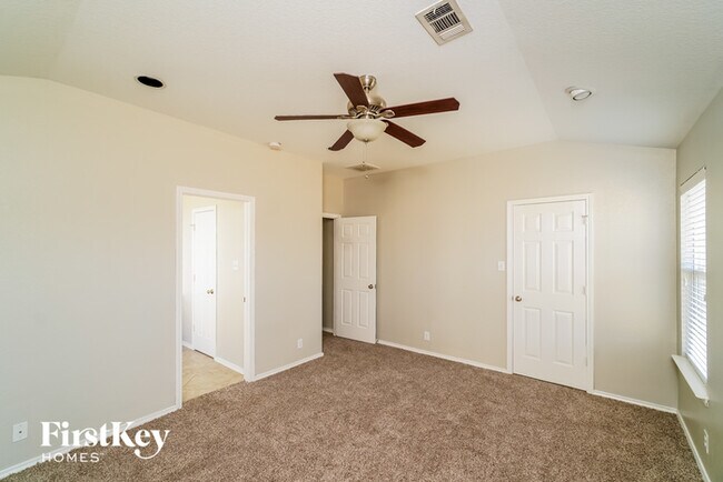 Building Photo - 2820 Granite Cove