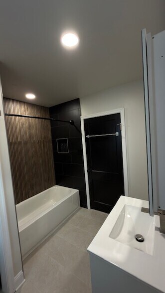 Building Photo - 101 Mulberry Ave