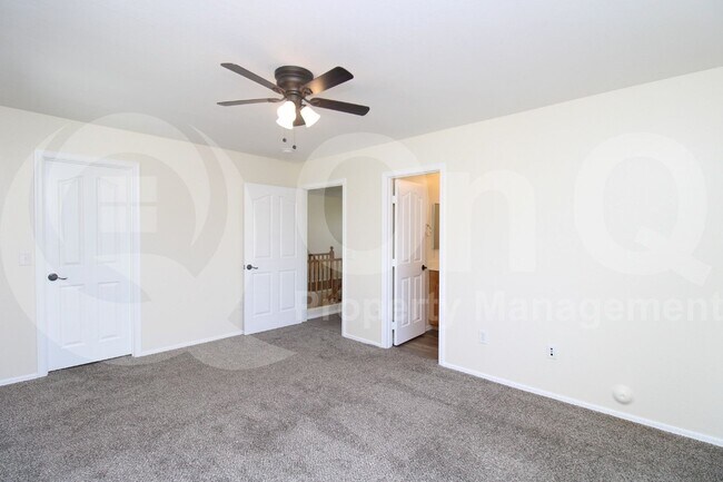 Building Photo - 4256 E Baylor Ln
