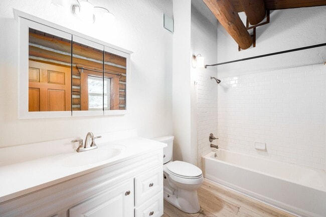 Building Photo - Updated Log Cabin in Park City — Modern Co...