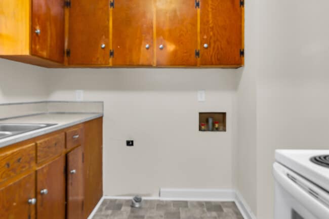 Building Photo - 3504 Powell St