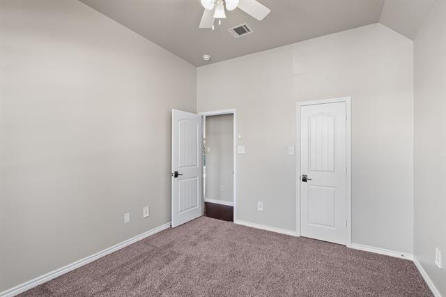 Building Photo - 1810 Sanderlain Ln