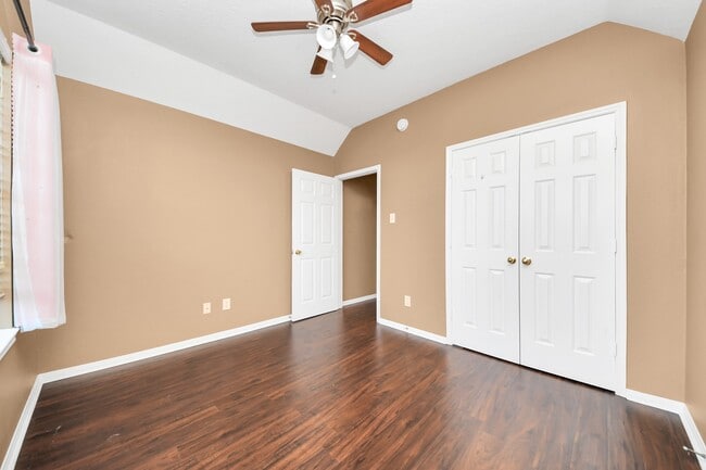 Building Photo - 4703 Zachary Ln