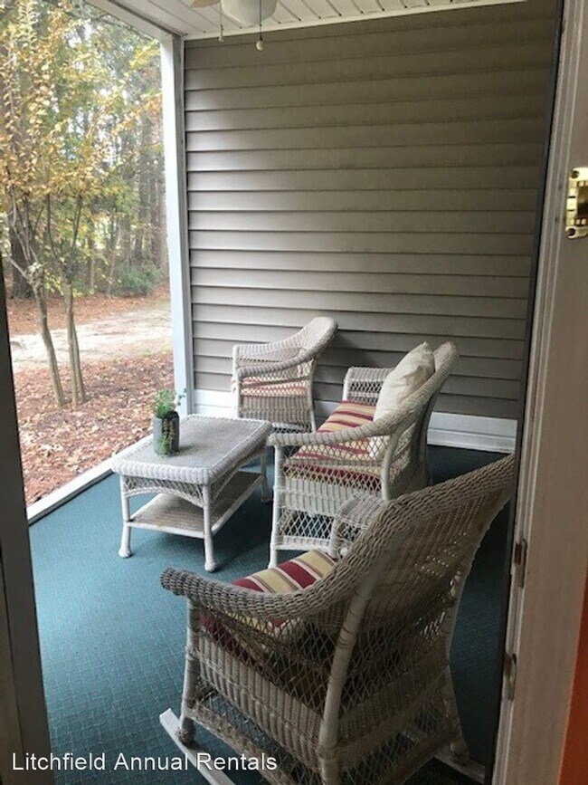 Building Photo - 3 br, 2 bath House - 749 Blue Stem Dr Unit...