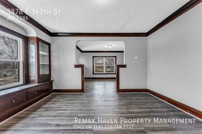 Building Photo - 3878 E 147 St #2/UP, Cleveland - 2 Bed 1 B...