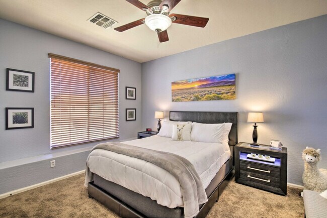 Building Photo - 3759 E Fruitvale Ave