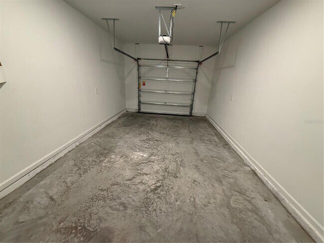 Building Photo - 3674 SE 37th Ct
