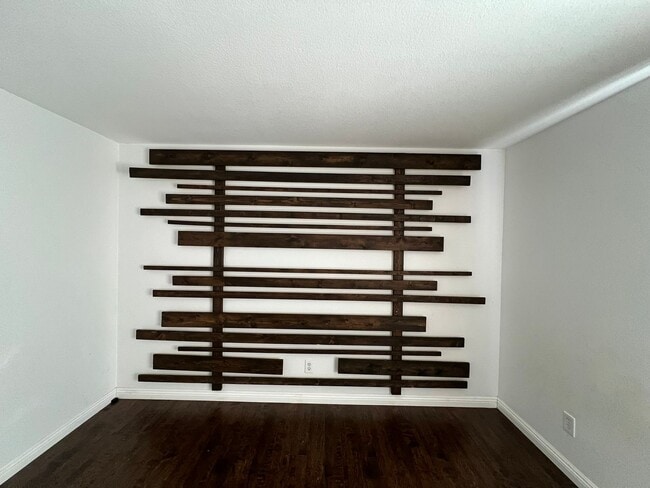 Building Photo - 13539 Whipple St