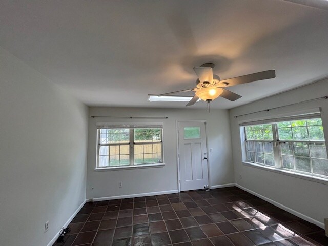 Building Photo - 4256 Garibaldi Ave