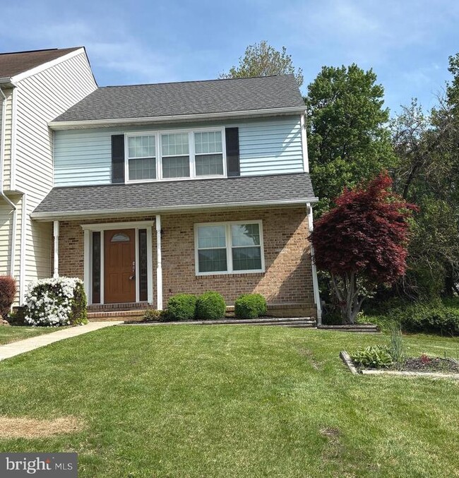Building Photo - 1441 Landis Cir