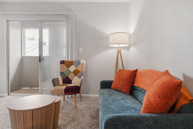 Building Photo - 8054 Exchange Dr