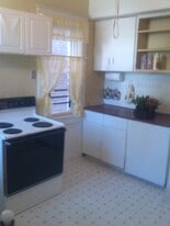 Building Photo - 4829 Margaretta Ave