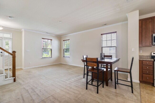 Building Photo - !!WOW!! SFD home for sale in Norfolk