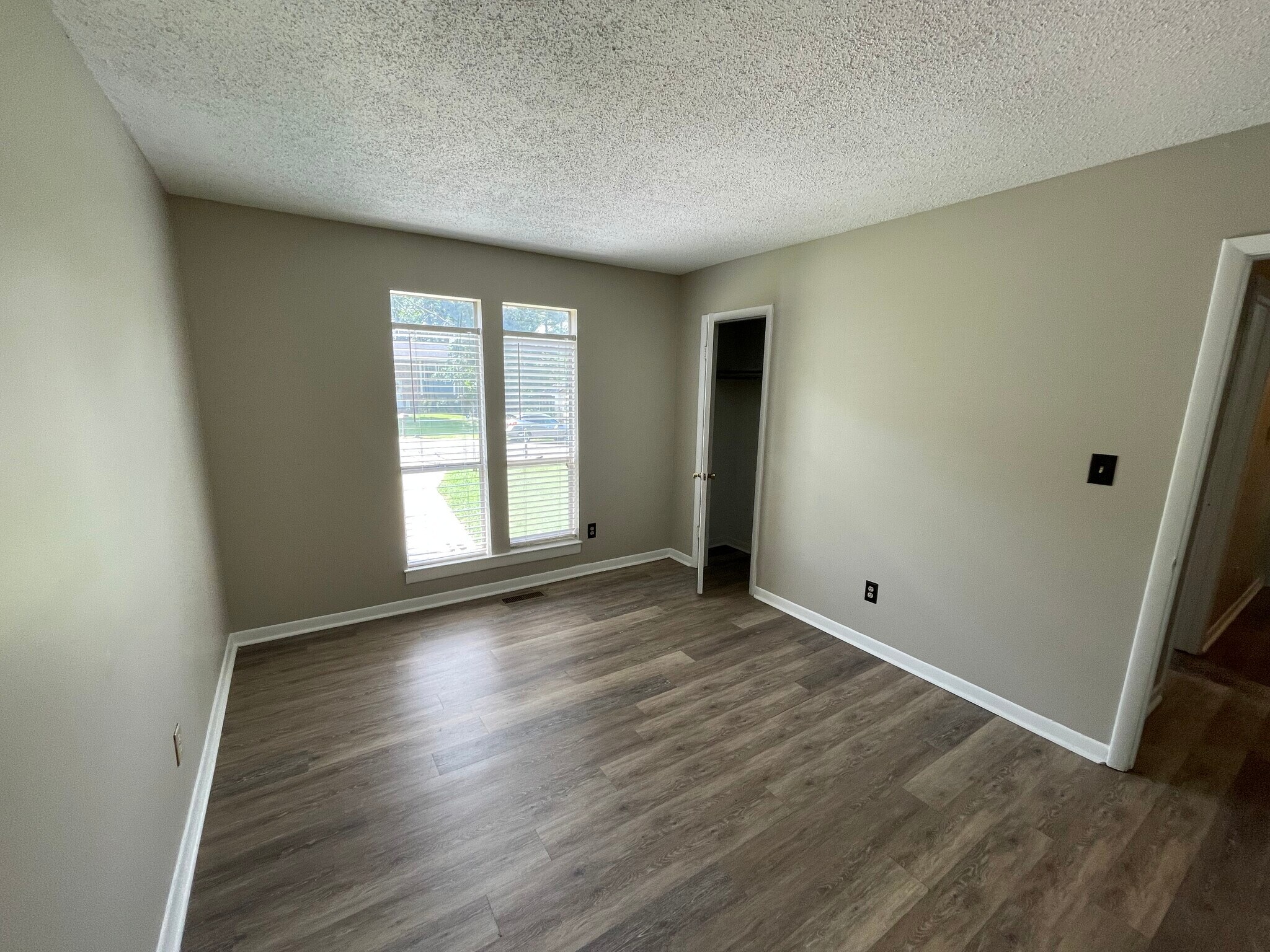 Bedroom - 5241 Cornell Drive
