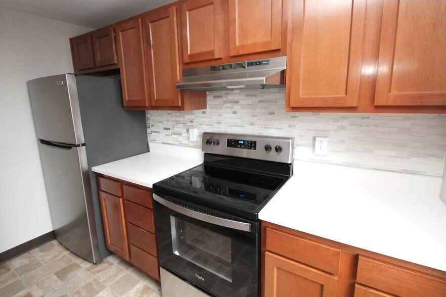 Fieldbrook - Fieldbrook Apartments