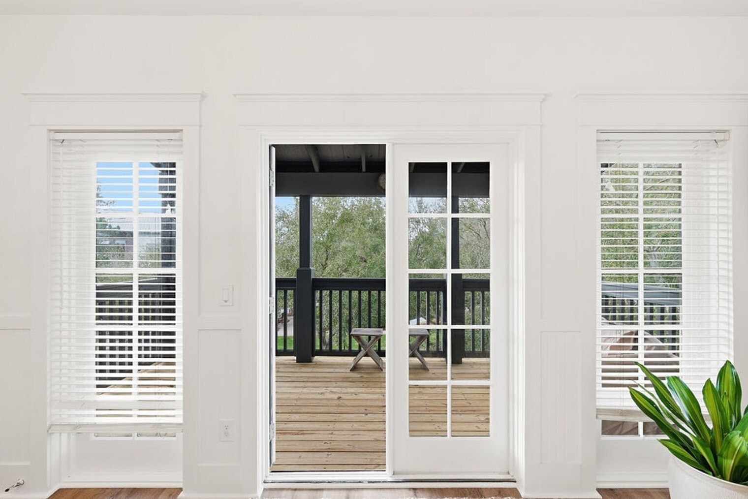 Building Photo - 122 Georgetown Ave