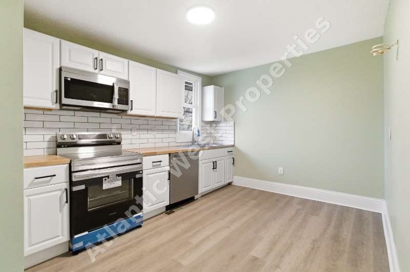 Building Photo - 1512 Blair Ave