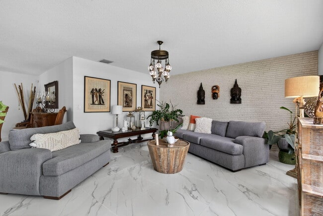 Building Photo - 6661 NW 23rd St