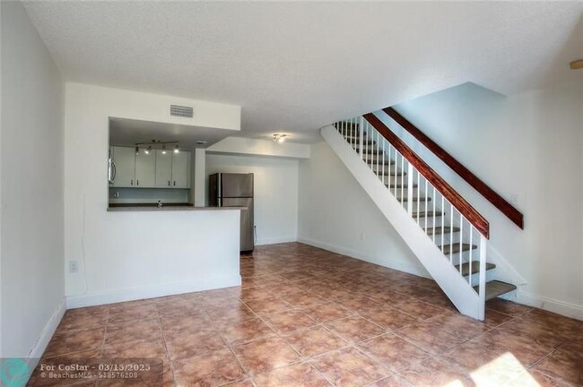 Building Photo - 510 NW 86th Pl