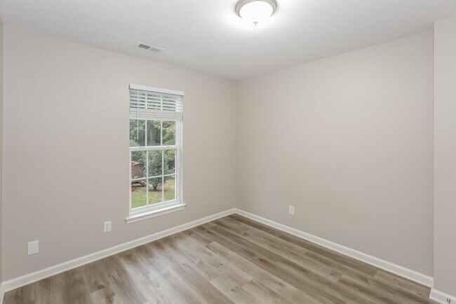 Building Photo - 12018 Cheviott Hill Ln