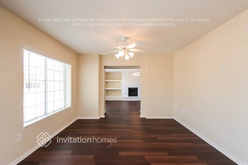 Building Photo - 5410 N 64th Dr