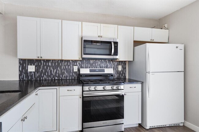 Building Photo - 4707 Little Hill Cir