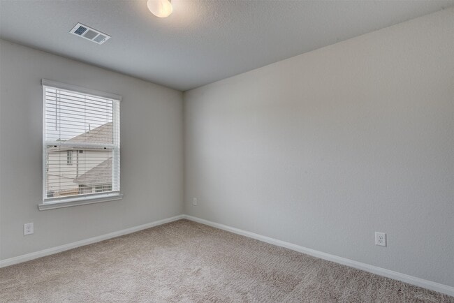 Building Photo - 5011 Blue Jacaranda Wy