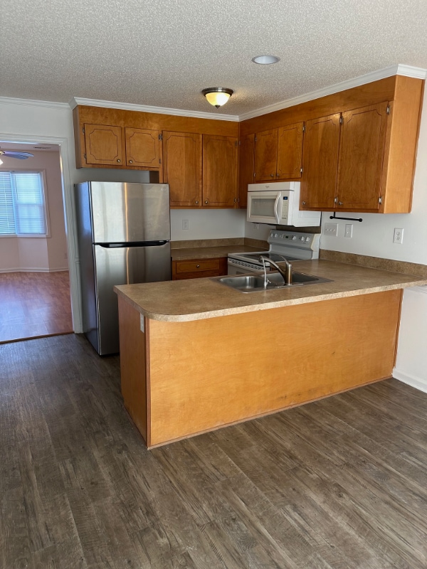 Building Photo - 3817 E Vancroft Cir